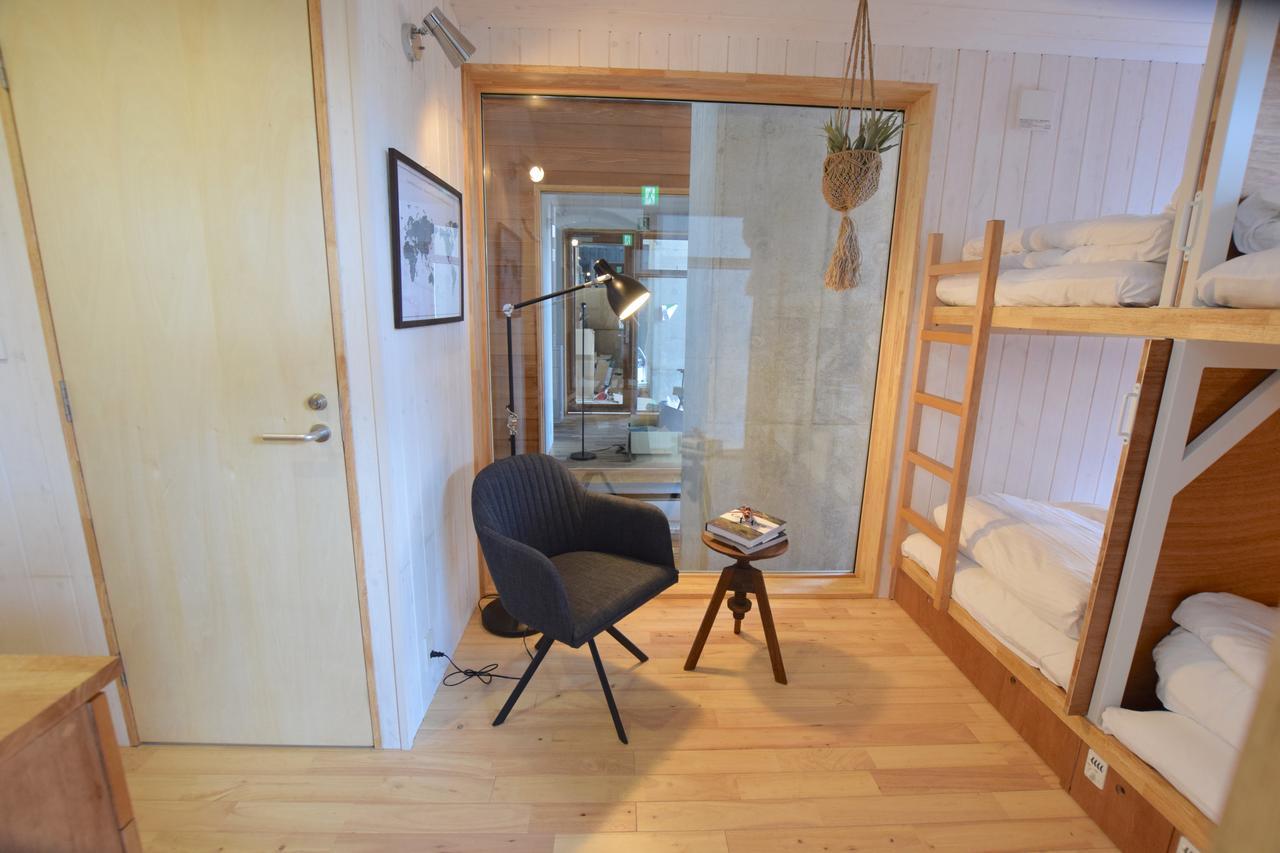 Auberge de jeunesse Tinys Yokohama Hinodecho Extérieur photo