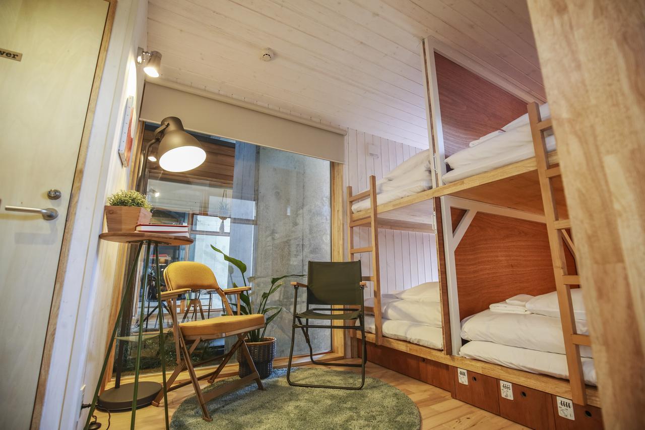 Auberge de jeunesse Tinys Yokohama Hinodecho Extérieur photo
